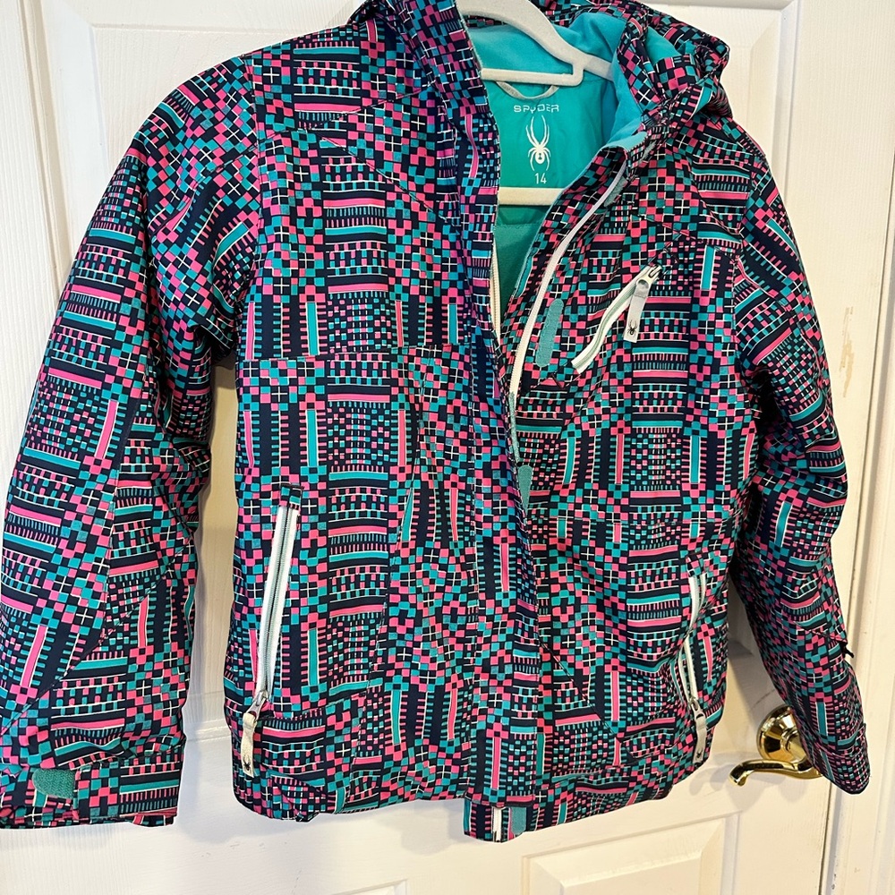 Spyder girls ski jacket Size 14 Like New